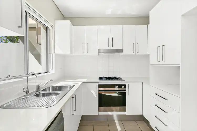 Third view of Homely townhouse listing, 3/1048 Anzac Parade, Maroubra NSW 2035