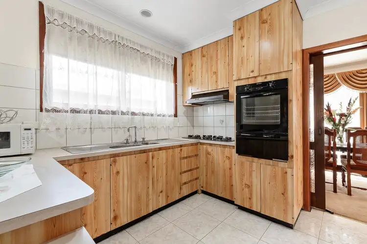 Fifth view of Homely house listing, 5 Bianchi Court, Keilor Downs VIC 3038