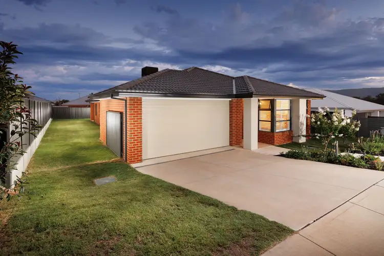 Second view of Homely house listing, 18 Hampshire Boulevard, Leneva VIC 3691