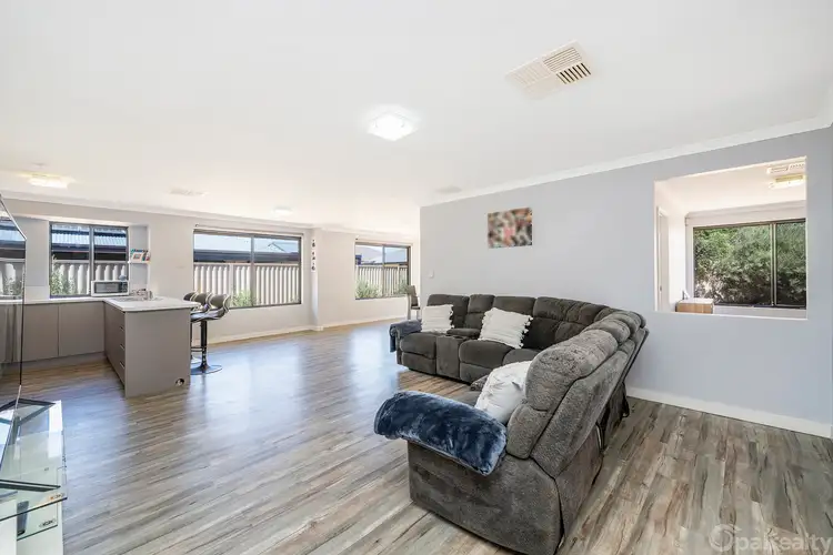 4 Torquay Way, Secret Harbour WA 6173