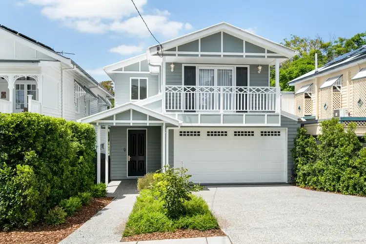 100 Bowman Parade, Bardon QLD 4065