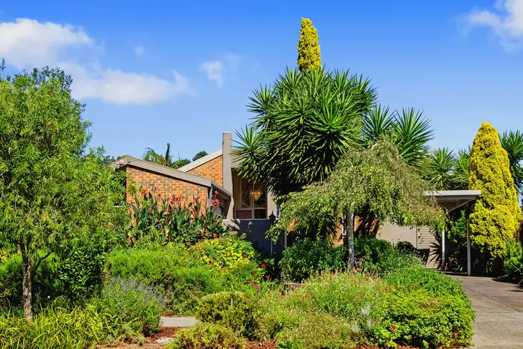 21 Beresford Drive, Boronia VIC 3155