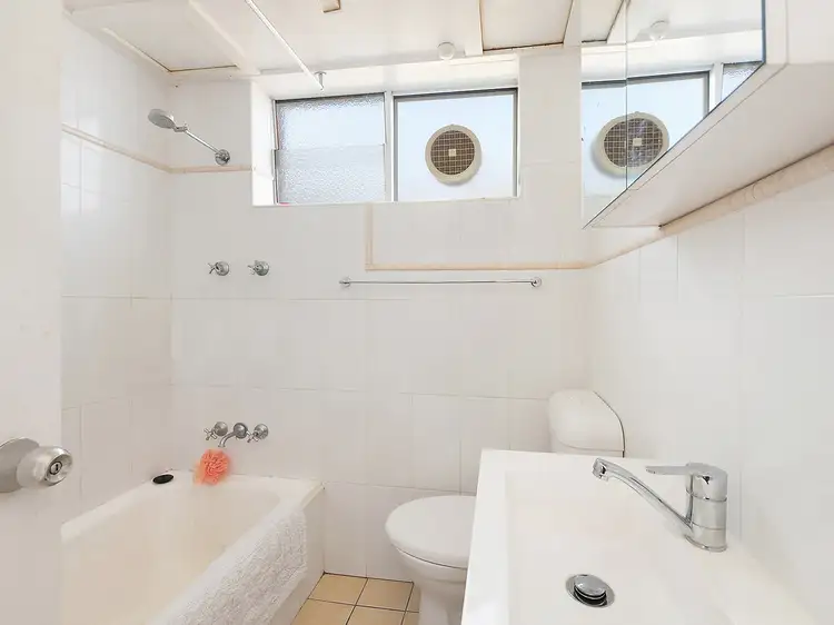 Sixth view of Homely unit listing, 1/28 Warlters Street, Port Macquarie NSW 2444