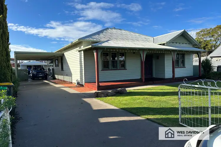 2 Wallis Street, Horsham VIC 3400