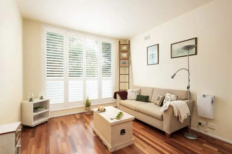 Second view of Homely unit listing, 3/10 Oxley Avenue, Jannali NSW 2226