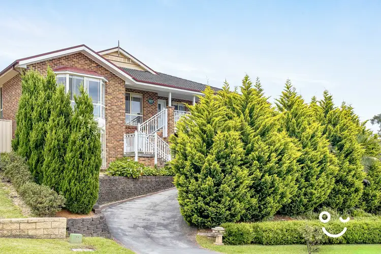 4 Yarle Crescent