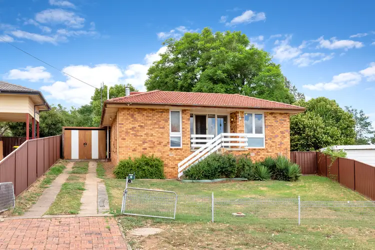 4 Fraser Crescent, Tamworth NSW 2340