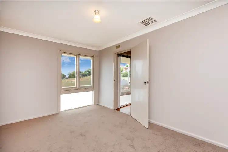 Sixth view of Homely house listing, 4 Fraser Crescent, Tamworth NSW 2340