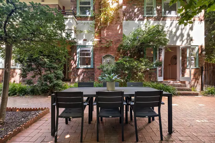 1/3 Bates Street, Malvern East VIC 3145