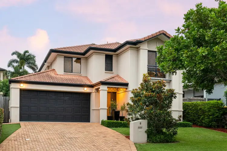 8 Lachine Place, Mansfield QLD 4122