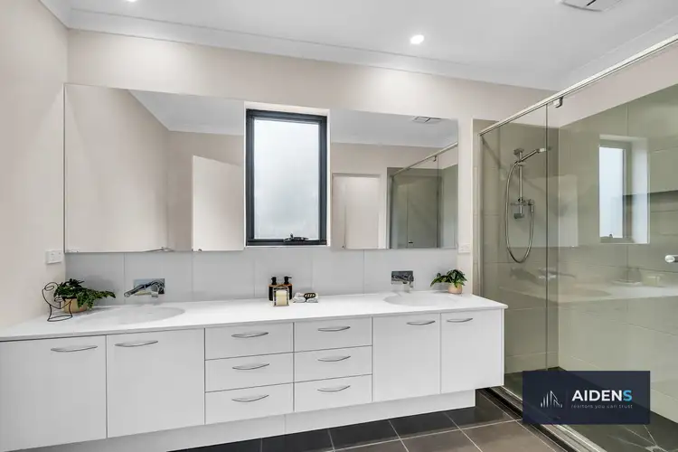 Fourth view of Homely house listing, 5 Adderley Court, Burnside Heights VIC 3023