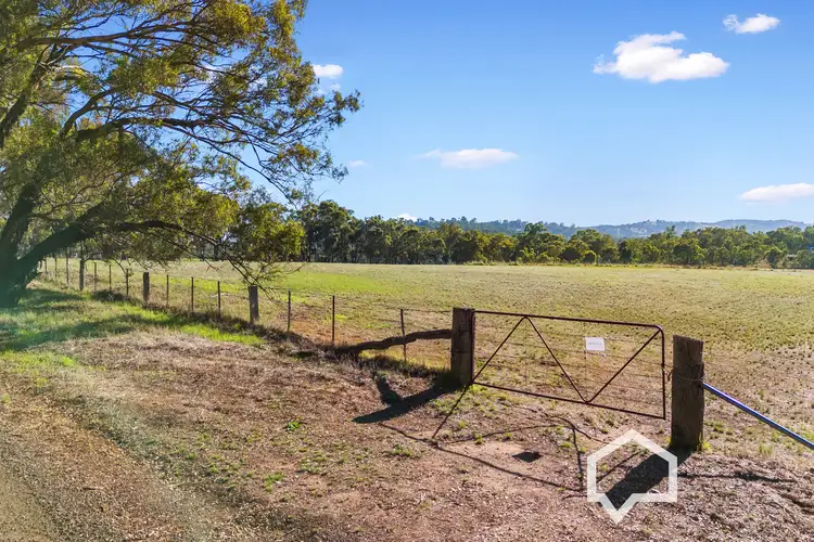 6B Hewletts Road, Lockwood South VIC 3551