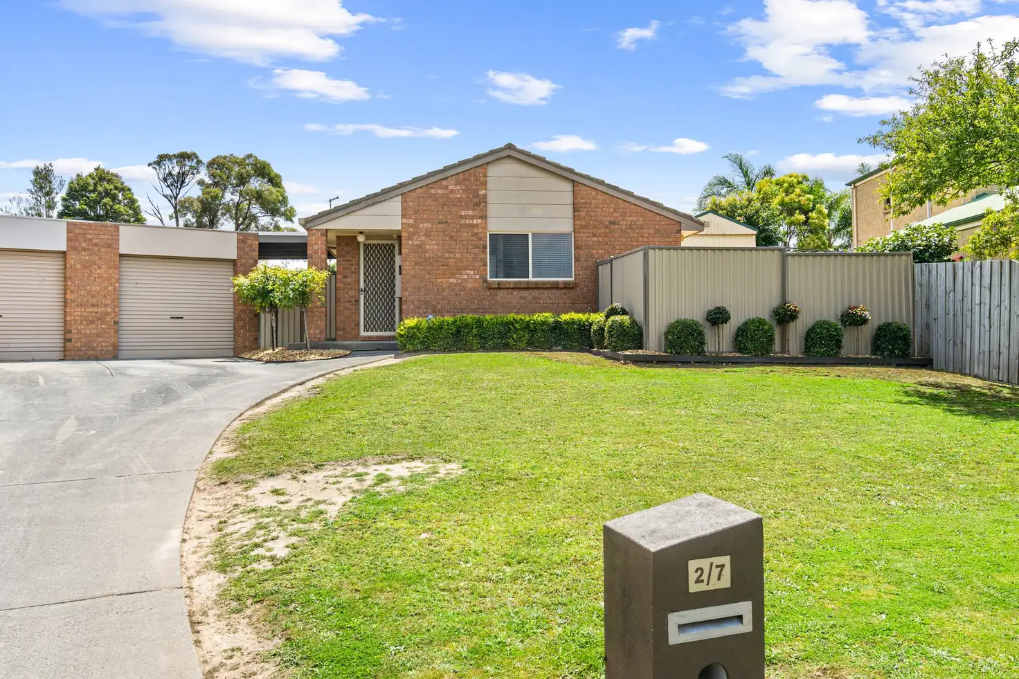 Main view of Homely unit listing, 2/7 Baystone Court, Traralgon VIC 3844