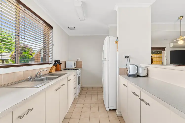 Fourth view of Homely unit listing, 2/7 Baystone Court, Traralgon VIC 3844