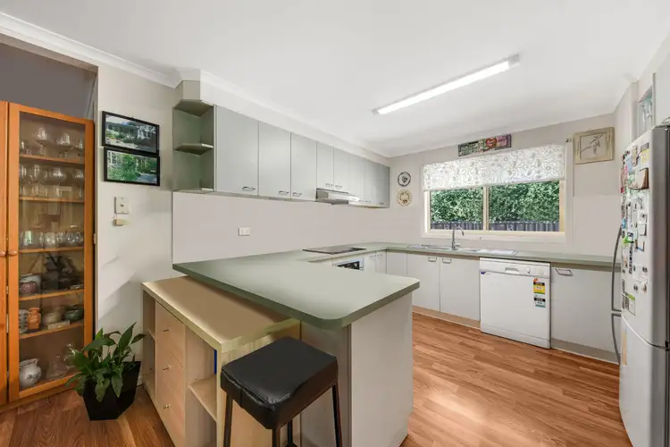 Fifth view of Homely house listing, 8 Mount Porepunkah Road, Bright VIC 3741