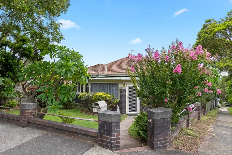 228 Sydney Road, Fairlight NSW 2094