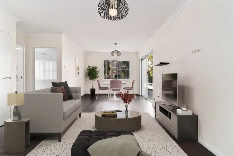 Main view of Homely unit listing, 2/29-35 Preston Avenue, Engadine NSW 2233