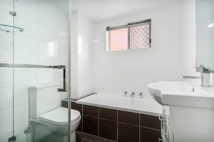 Fourth view of Homely unit listing, 2/29-35 Preston Avenue, Engadine NSW 2233
