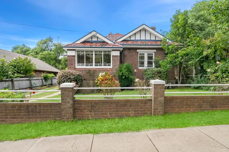 38 Colyer Street, Crookwell NSW 2583