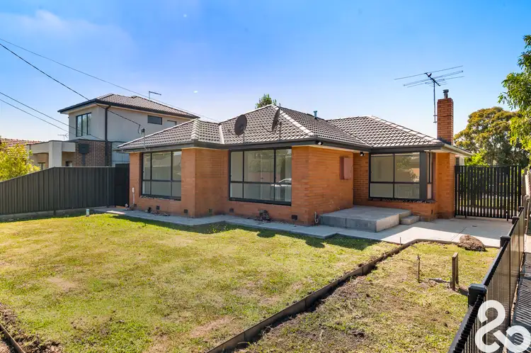 98 Cheddar Road, Reservoir VIC 3073