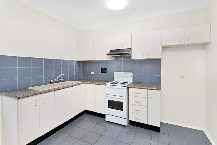 Third view of Homely unit listing, 2/18 Byron Street, Bellambi NSW 2518