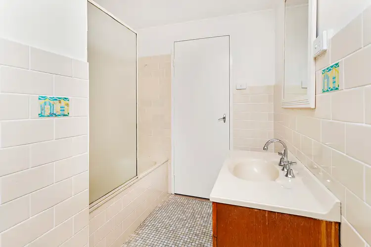 Fifth view of Homely unit listing, 2/18 Byron Street, Bellambi NSW 2518