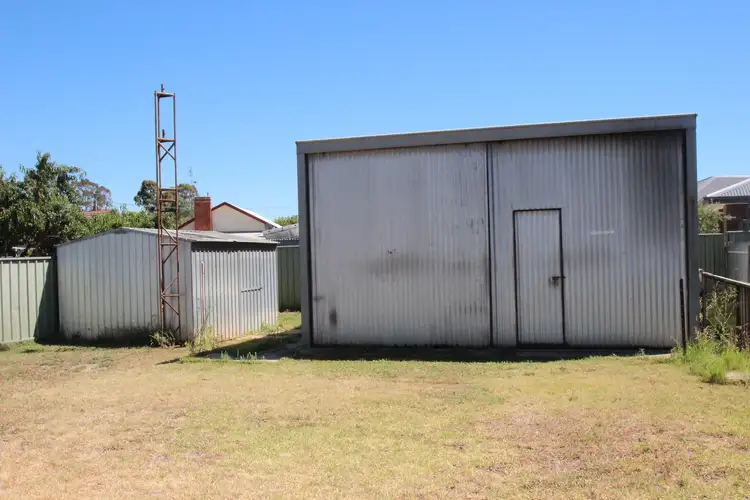 Fifth view of Homely house listing, 18 Charles Street, Cobram VIC 3644