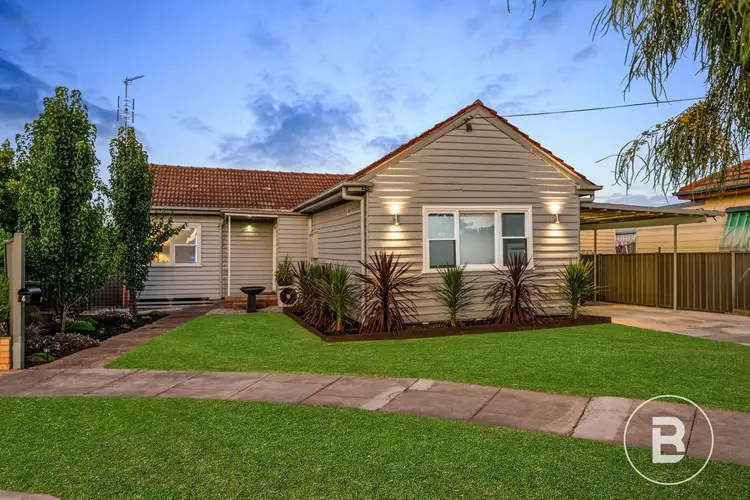 4 Rosemont Crescent, Kennington VIC 3550