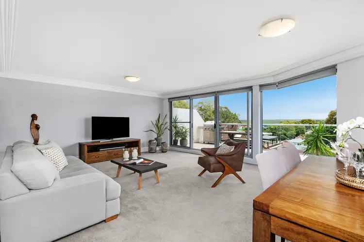 Main view of Homely unit listing, 24/1A Bond Street, Mosman NSW 2088
