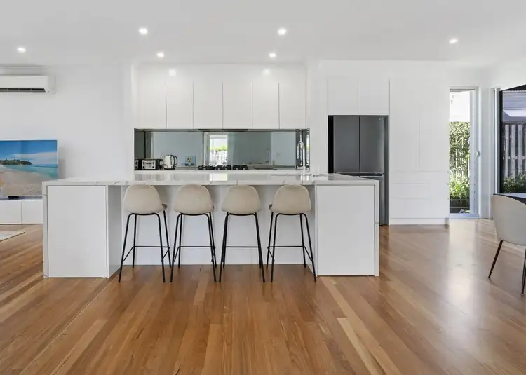 13 Worchester Terrace, Reedy Creek QLD 4227