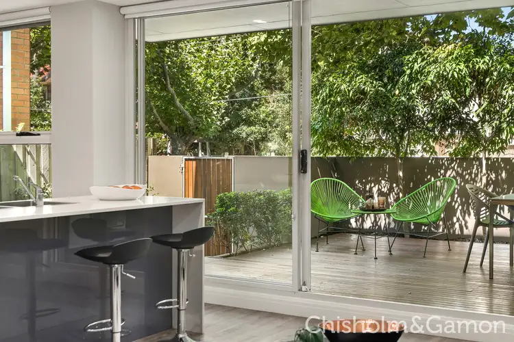 Sixth view of Homely apartment listing, 2/24 Pine Avenue, Elwood VIC 3184