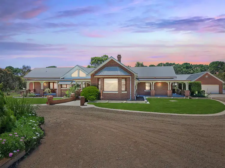 140 Tolloora Way, Batesford VIC 3213