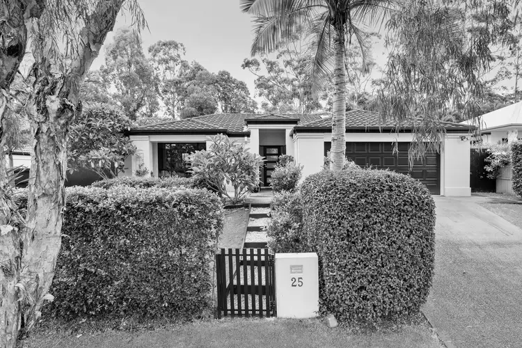 25 Sternlight Street, Noosa Waters QLD 4566