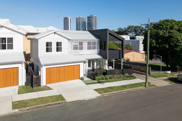 2B Kate Street, Southport QLD 4215