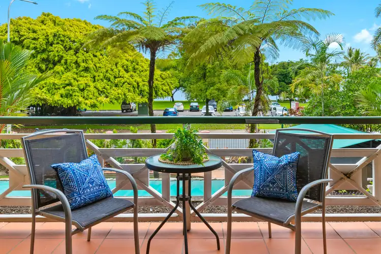 13/233-237 Esplanade, Cairns North QLD 4870