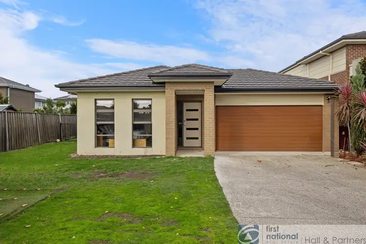 Main view of Homely house listing, 18 Dahlia Crescent, Keysborough VIC 3173