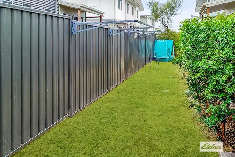 Sixth view of Homely unit listing, 1/33-35 Daisy Street, Miles QLD 4415