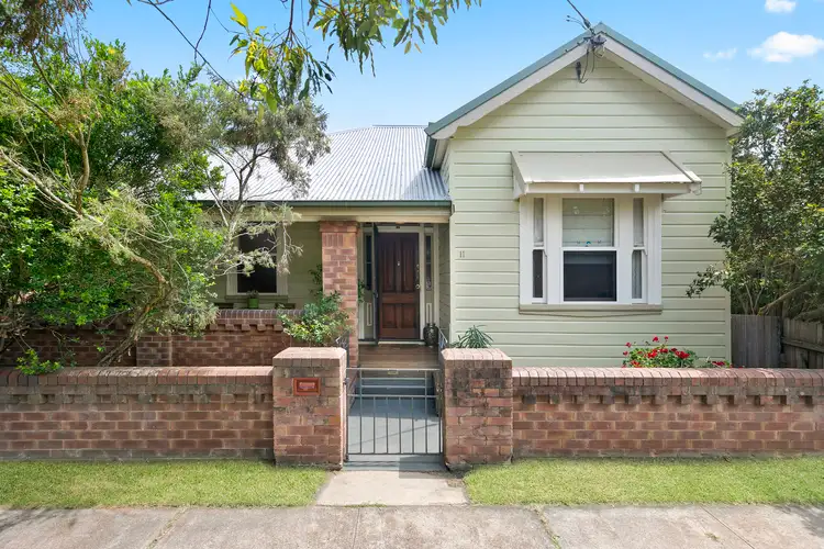 11 Lorn Street, Lorn NSW 2320