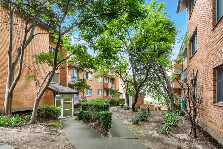 22/7-9 Queens Road, Westmead NSW 2145