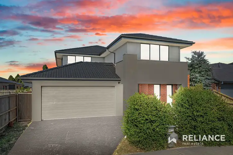 98 Bensonhurst Parade, Point Cook VIC 3030