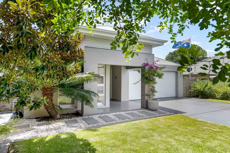 14 Coolabah Close, Tea Gardens NSW 2324