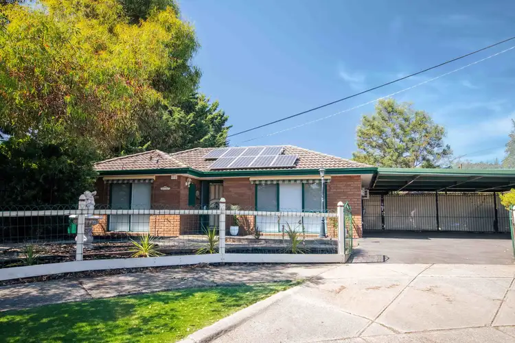 Main view of Homely house listing, 2 Nevana Close, Albanvale VIC 3021
