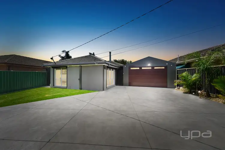 44 Callanan Drive, Melton South VIC 3338