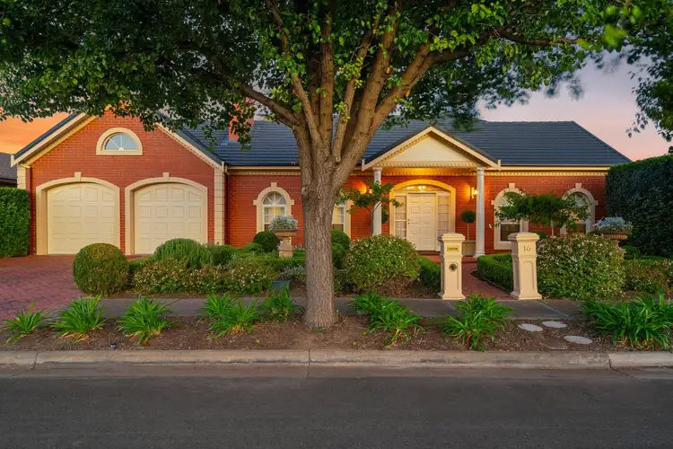 16 Mamande Crescent, Lockleys SA 5032