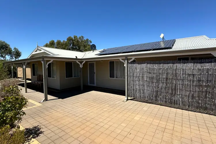 88 Brooking Street, Beverley WA 6304