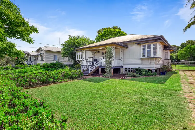75 West Street, Newtown QLD 4350