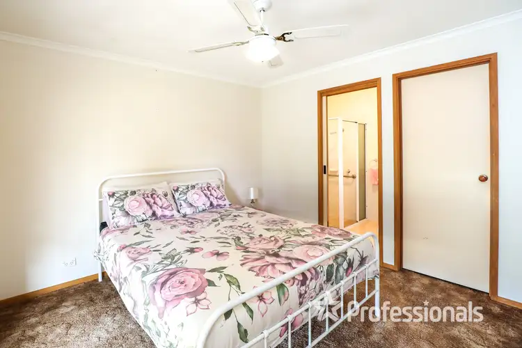 Fifth view of Homely house listing, 18 Batey Crescent, Mildura VIC 3500