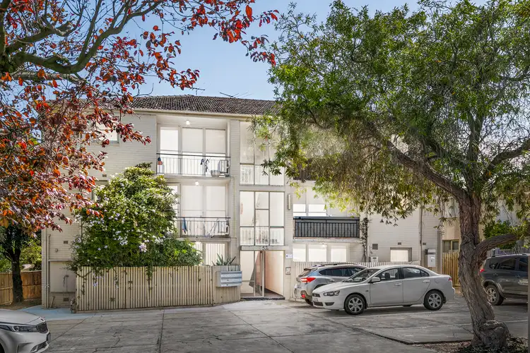 4/53 Flemington Street, Travancore VIC 3032