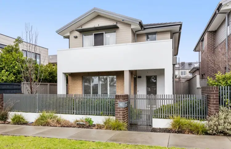 Main view of Homely townhouse listing, 16 Harcrest Boulevard, Wantirna South VIC 3152