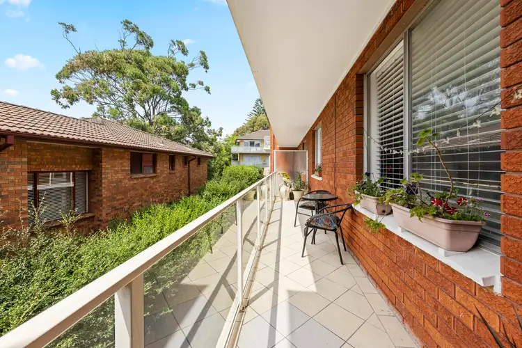 Second view of Homely apartment listing, 3/7 Richmond Avenue, Dee Why NSW 2099